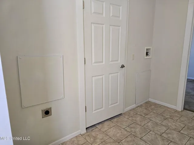 $1,200 | 2079 Pine Hill Road, Kiln, MS 39556