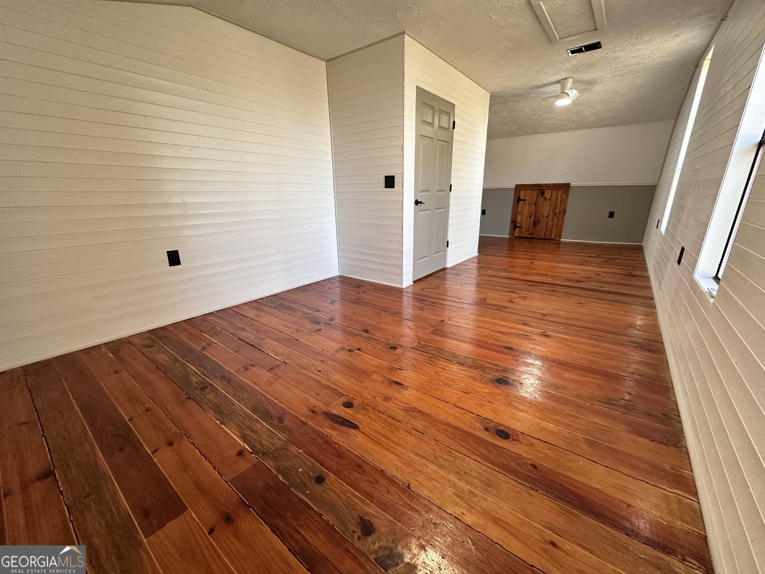 834 Hancock Road Demorest, GA 30535 - Photo 12 of 28