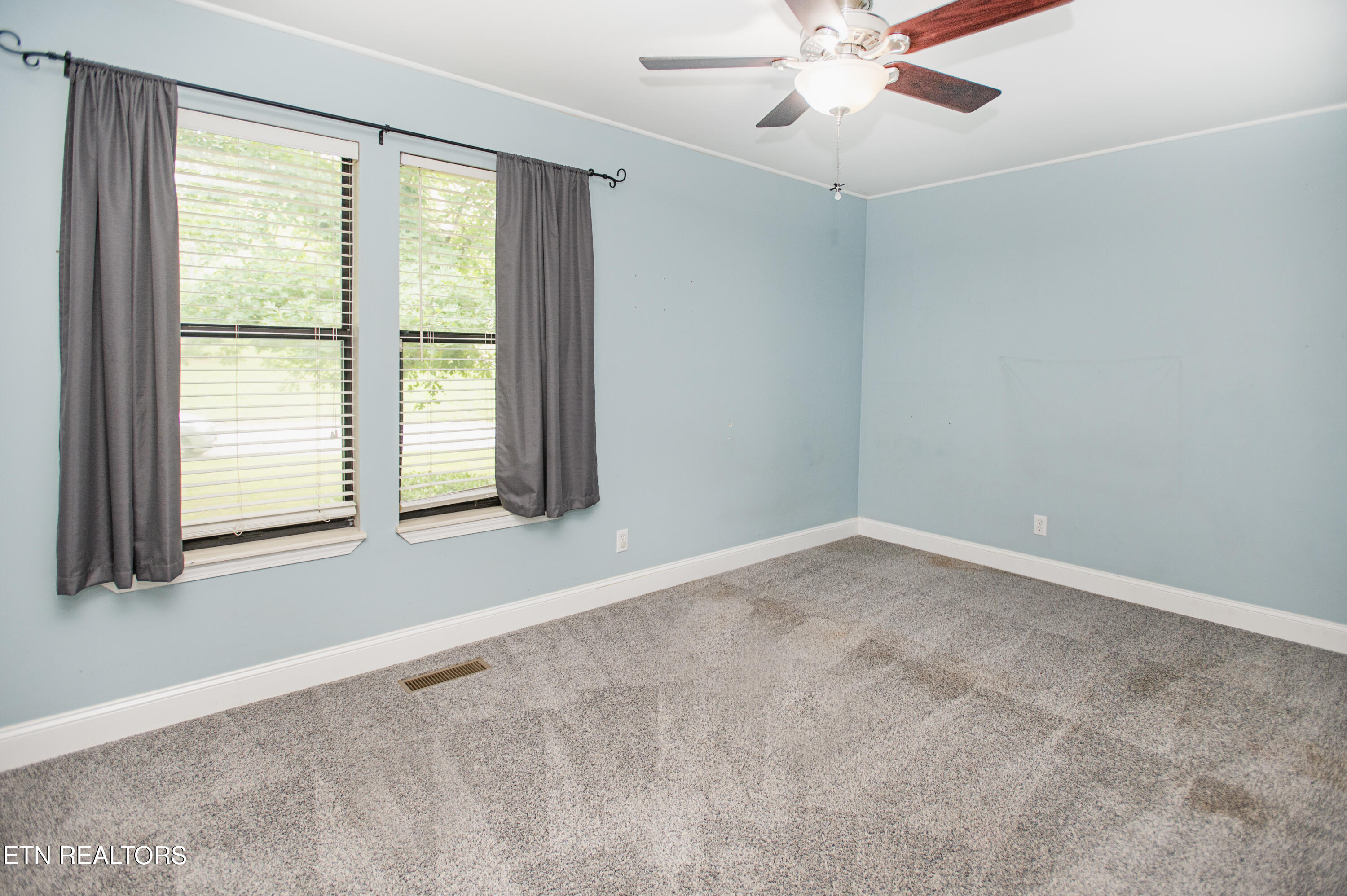 1241 Court Field Road Knoxville, TN 37922 - Photo 15 of 49 F (22)