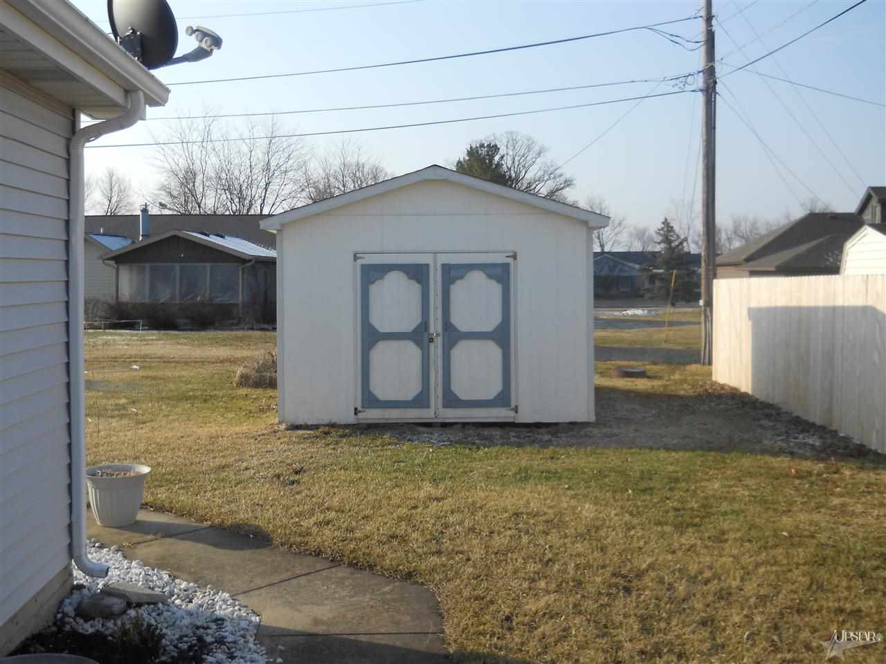127 Fallen Timbers Trail Decatur, IN 46733 - Photo 5 of 19