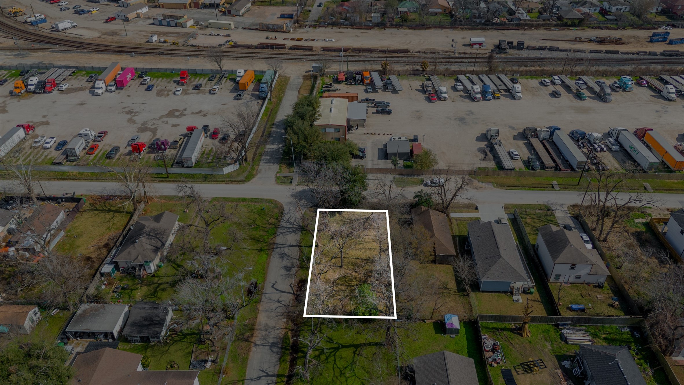 2523 Sakowitz Street Houston, TX 77020 - Photo 3 of 12 a view of water heater room