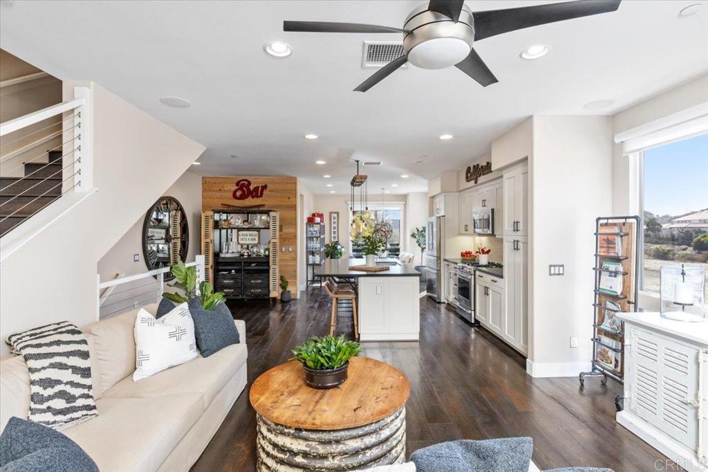 2517 State Street Carlsbad, CA 92008 - Photo 1 of 63