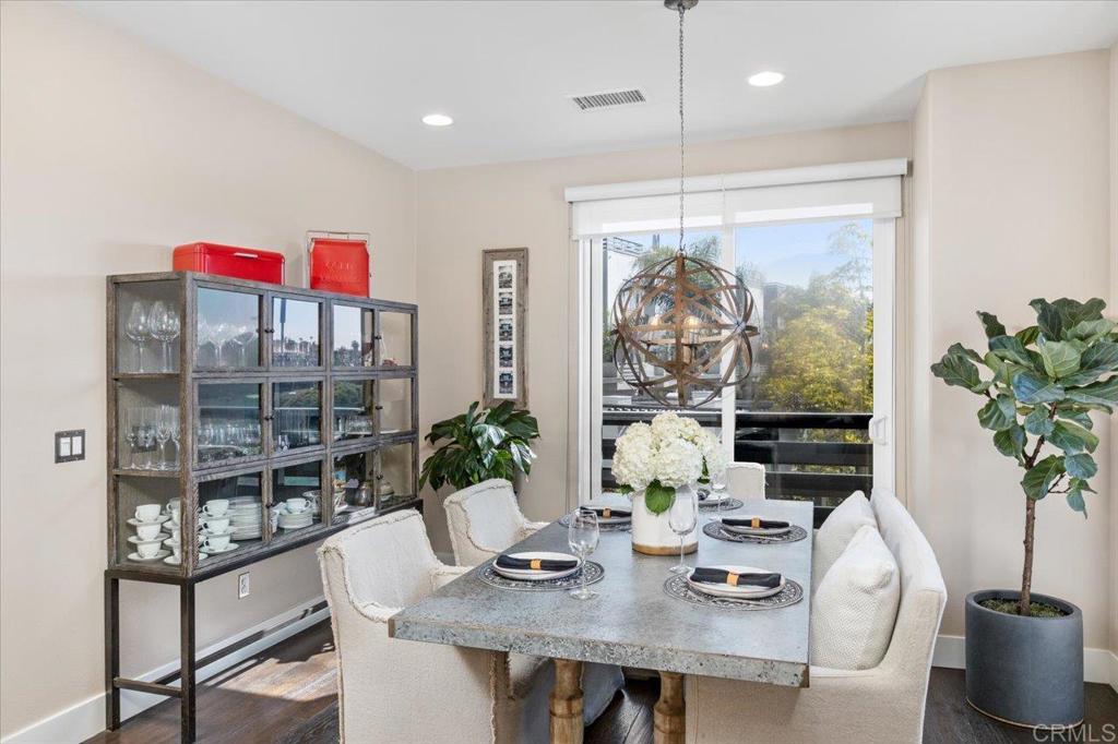 2517 State Street Carlsbad, CA 92008 - Photo 2 of 63