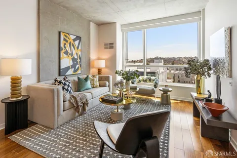 $975,000 | 45 Bartlett Street, Unit 602, San Francisco, CA 94110