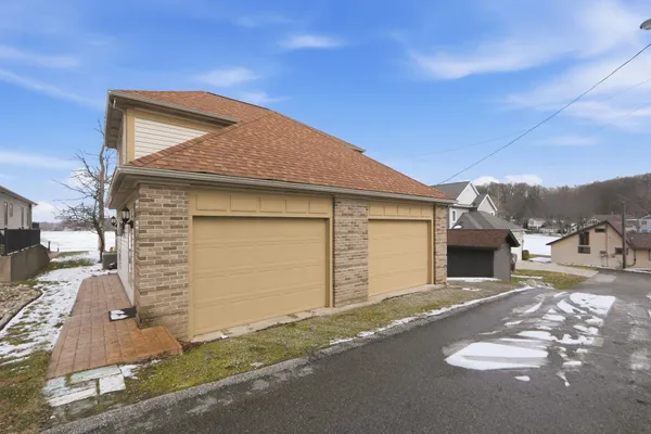 $1,350,000 | 15 Ln 200Eb Lake James, Angola, IN 46703