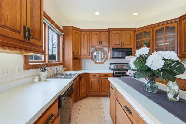 $1,350,000 | 15 Ln 200Eb Lake James, Angola, IN 46703