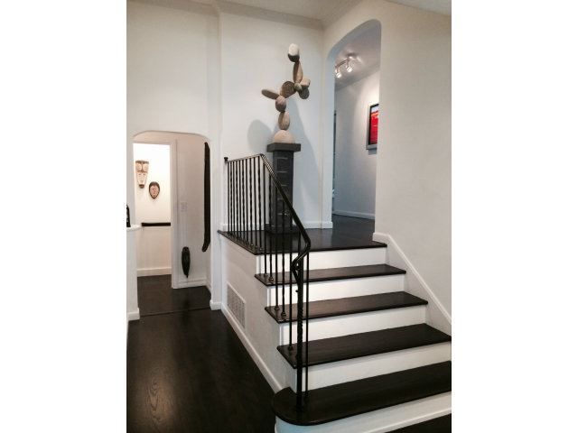 23 Channing Road Burlingame, CA 94010 - Photo 2 of 25 a view of entryway