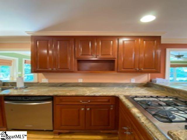 112 Eastbourne Road Greenville, SC 29611 - Photo 9 of 34 Gallery Image 9