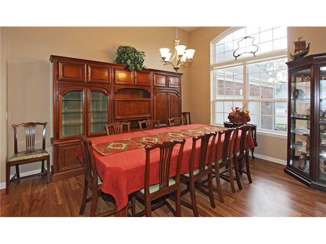 10317 Sugar Ridge Way Indianapolis, IN 46239 - Photo 7 of 12 Gallery Image 7
