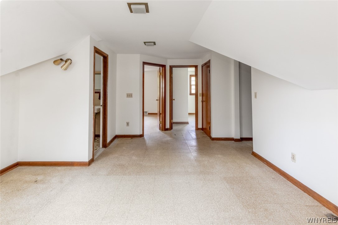 1380 Hopkins Road Amherst, NY 14221 - Photo 21 of 39