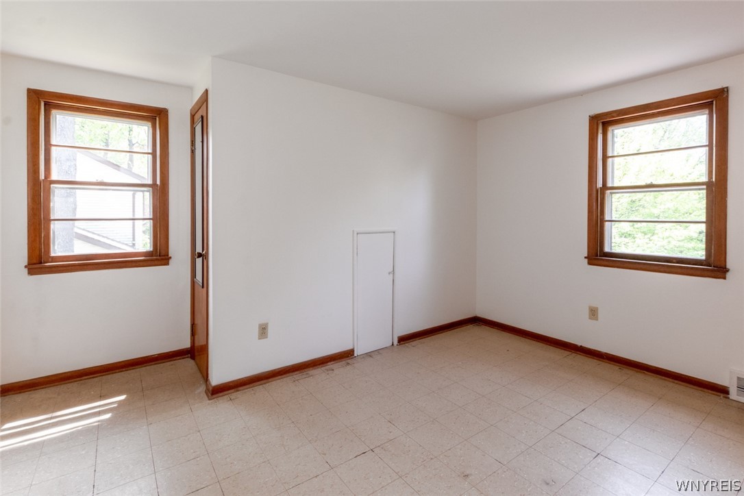 1380 Hopkins Road Amherst, NY 14221 - Photo 23 of 39