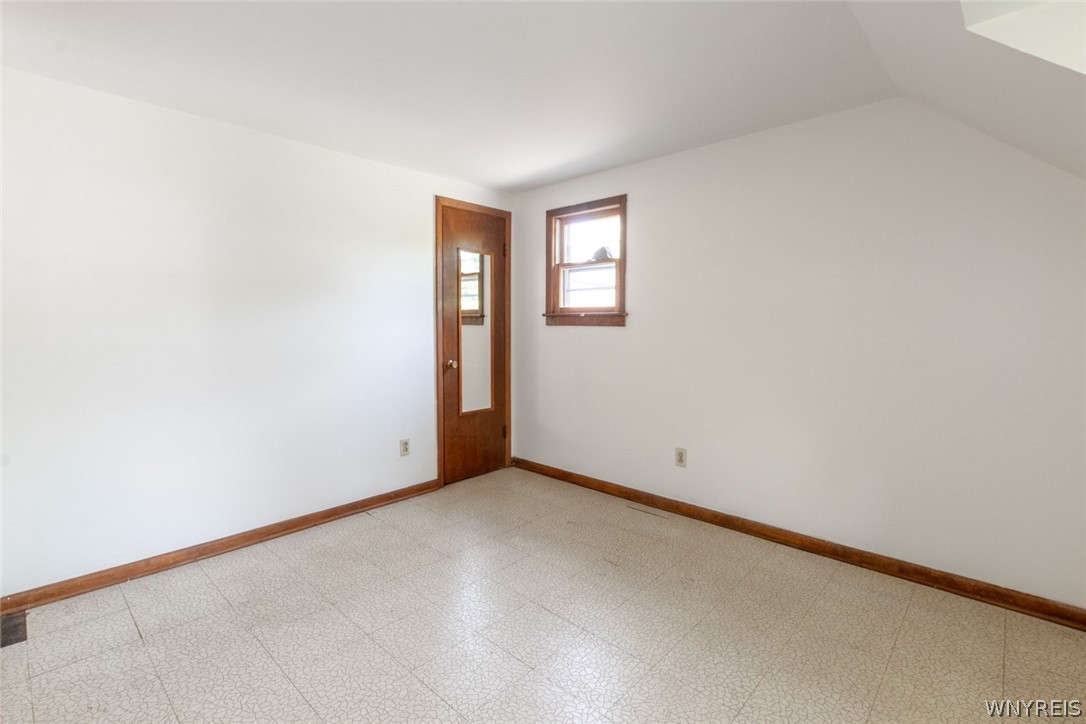 1380 Hopkins Road Amherst, NY 14221 - Photo 26 of 39