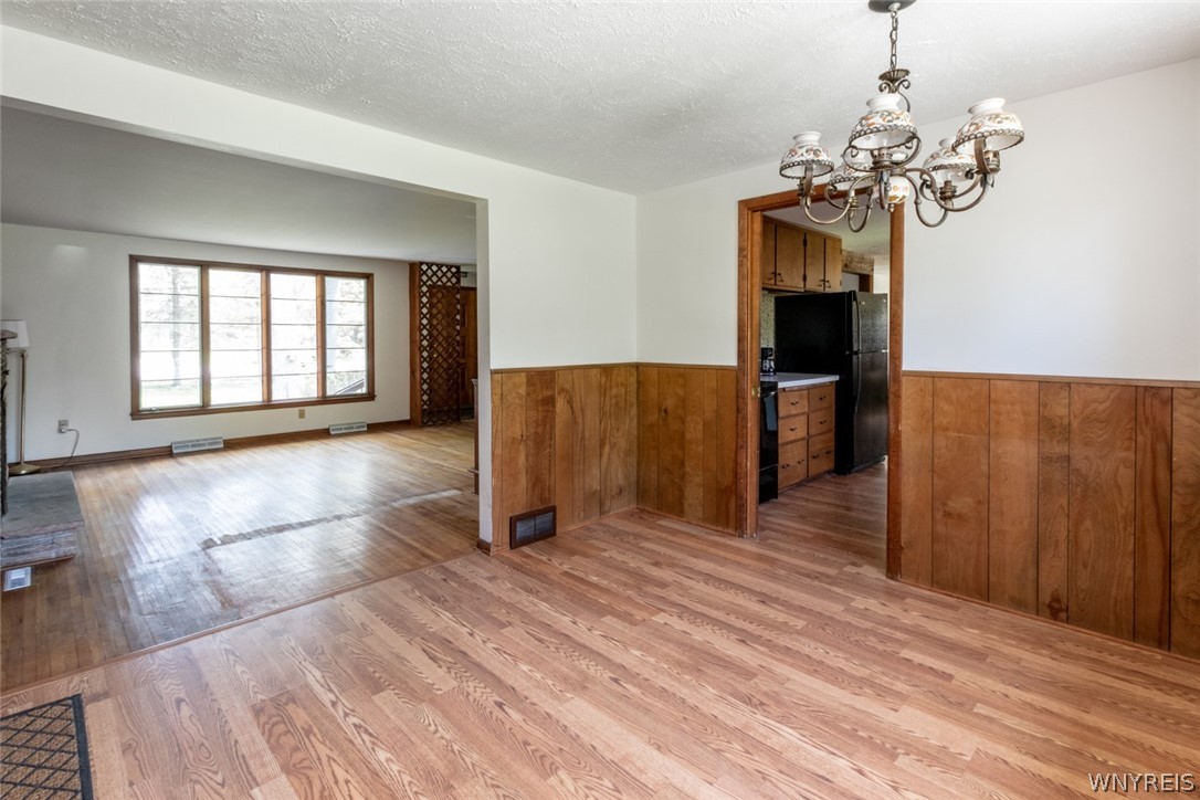 1380 Hopkins Road Amherst, NY 14221 - Photo 7 of 39