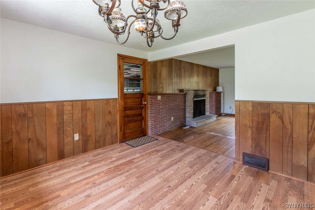 1380 Hopkins Road Amherst, NY 14221 - Photo 8 of 39