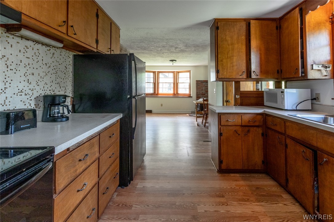 1380 Hopkins Road Amherst, NY 14221 - Photo 9 of 39