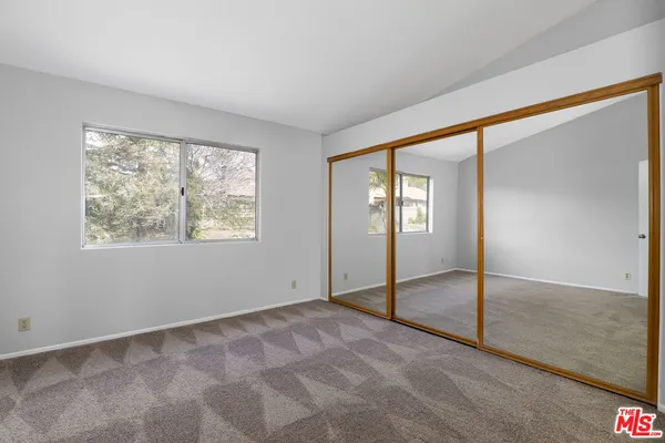 $589,000 | 22911 Banyan Place, Unit 242, Santa Clarita, CA 91390