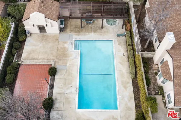 $589,000 | 22911 Banyan Place, Unit 242, Santa Clarita, CA 91390