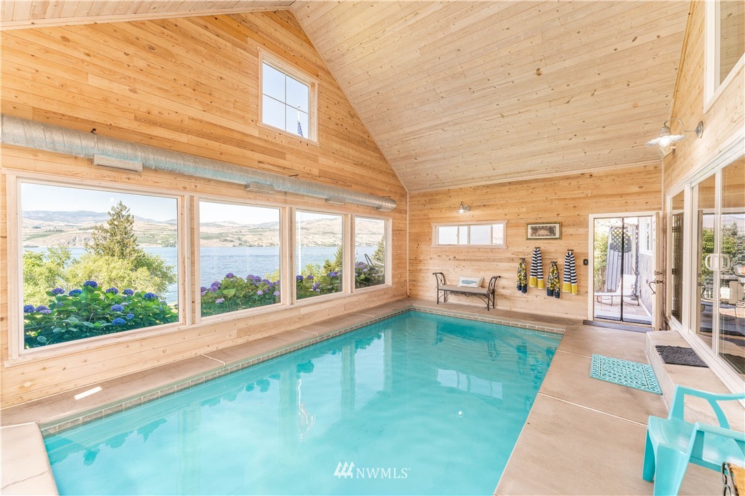 955 South Lakeshore Road Chelan, WA 98816 - Photo 22 of 33 Gallery Image 22