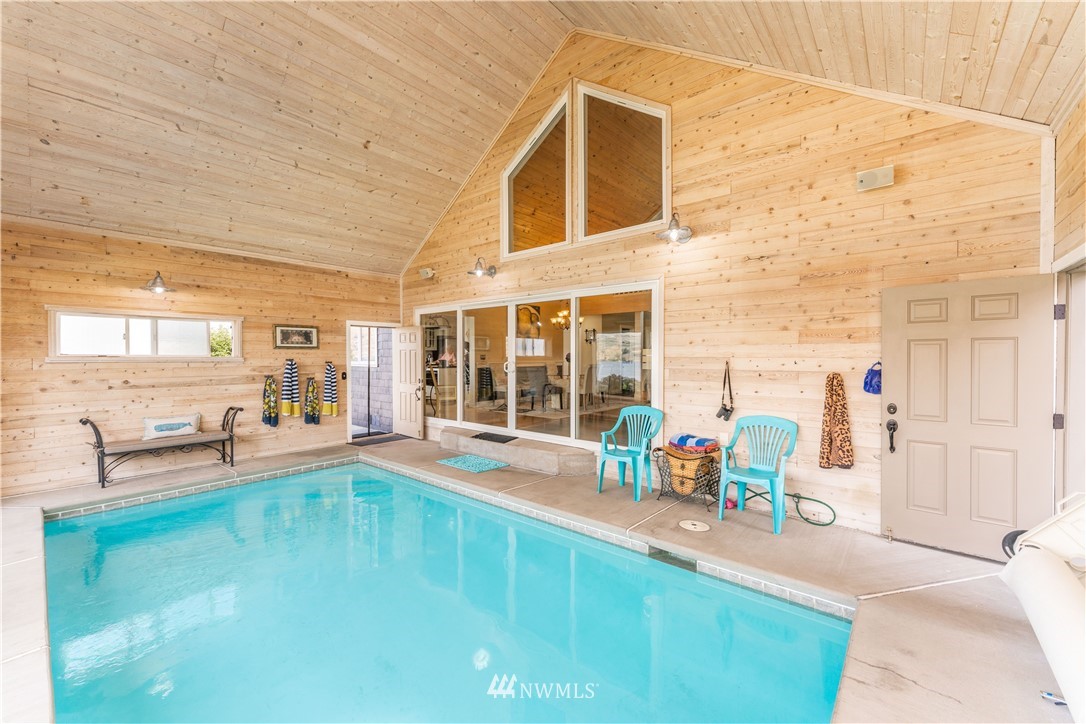 955 South Lakeshore Road Chelan, WA 98816 - Photo 24 of 33 Gallery Image 24
