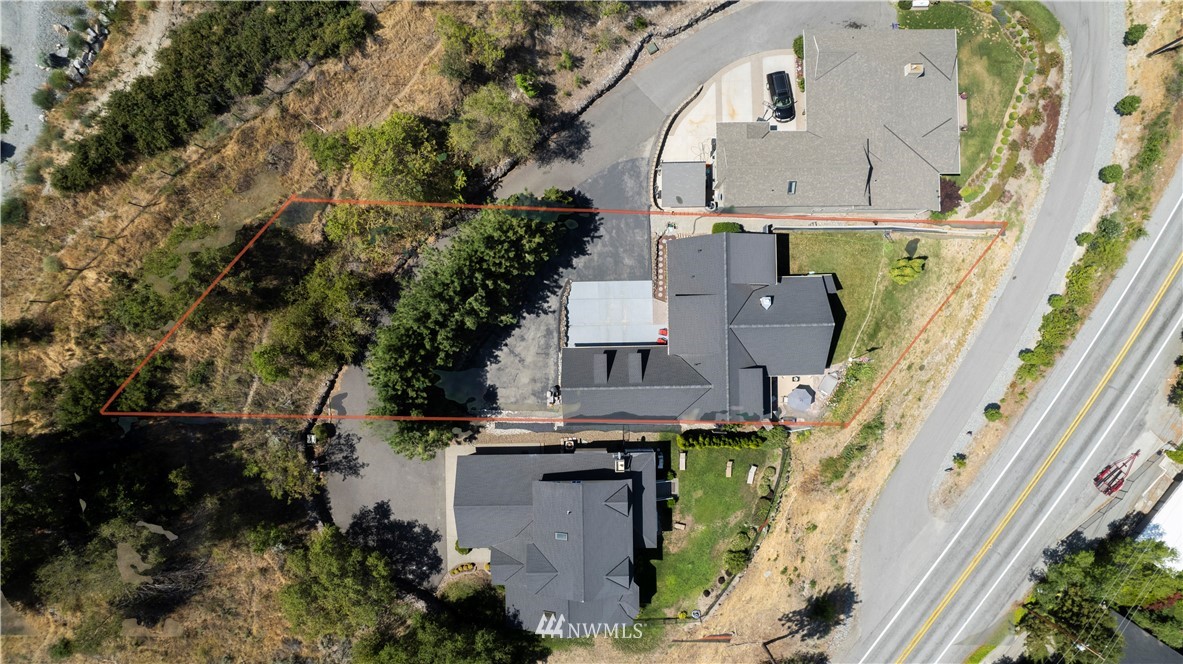 955 South Lakeshore Road Chelan, WA 98816 - Photo 30 of 33 Gallery Image 30