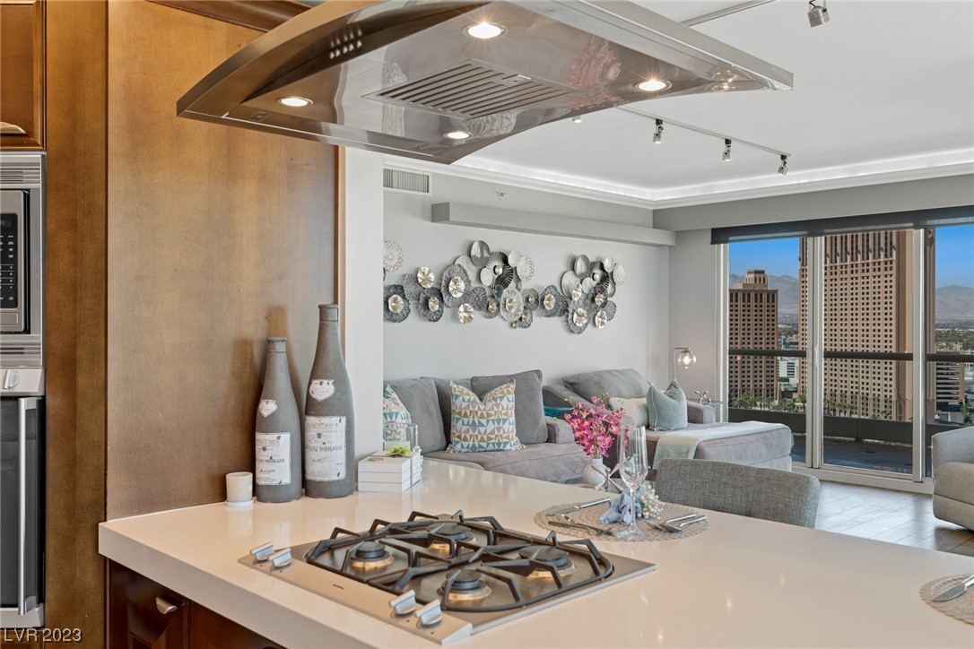 2777 Paradise Road, Unit 1905 Las Vegas, NV 89109 - Photo 25 of 70