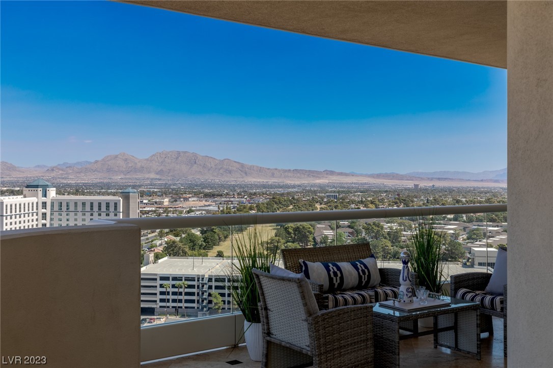 2777 Paradise Road, Unit 1905 Las Vegas, NV 89109 - Photo 66 of 70