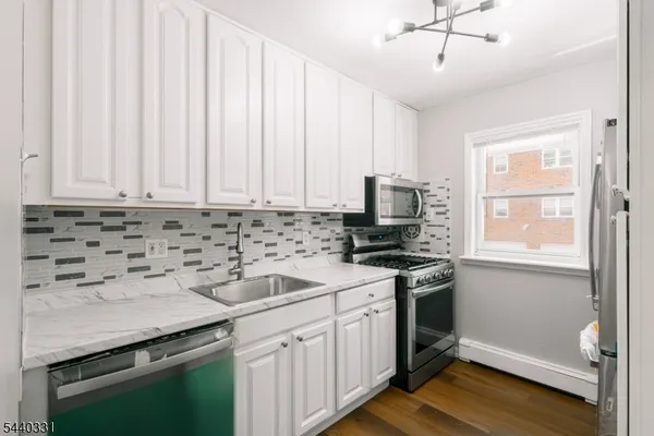 $275,000 | 2467 Route 10 Morris Plains, Unit 1B, Morris Plains, NJ 07950