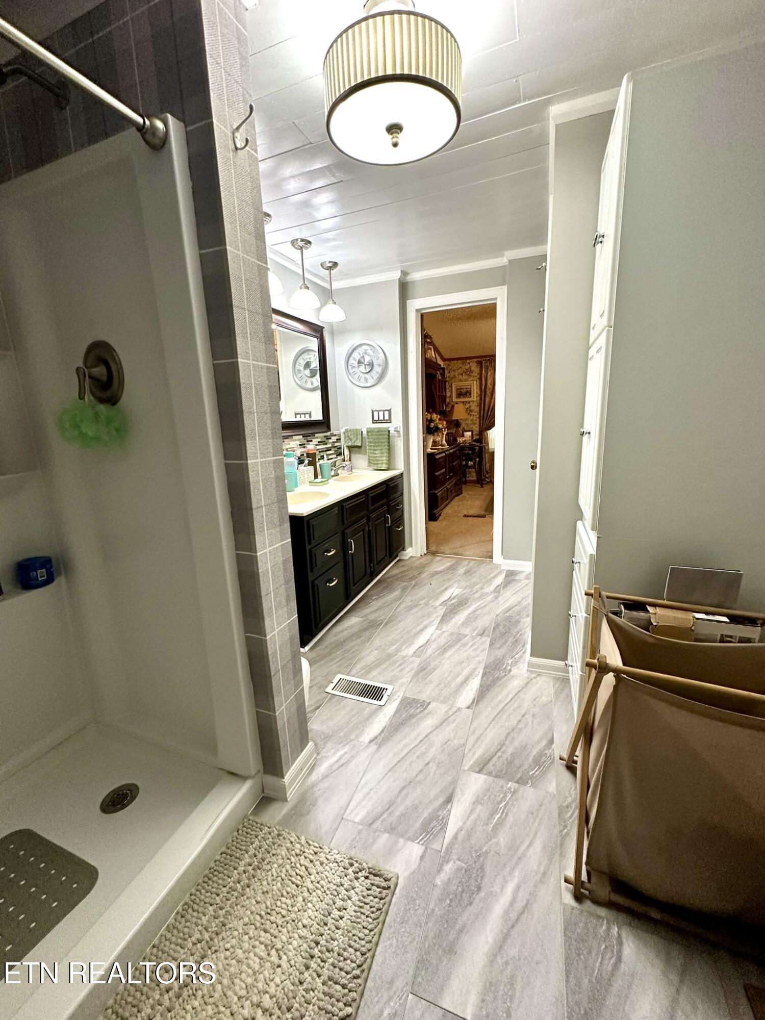 111 Old Springs Road Maynardville, TN 37807 - Photo 31 of 33 Updated modern bath