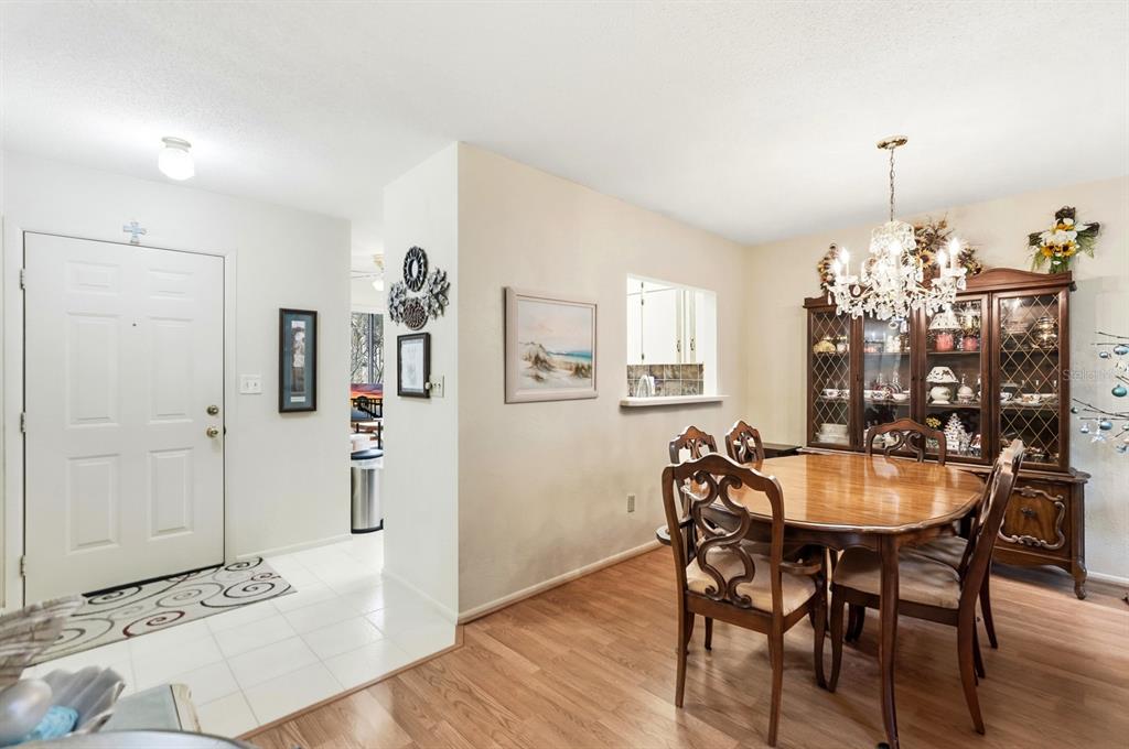 41 Crooked Pine Road Port Orange, FL 32128 - Photo 6 of 40 a dining room with furniture and window