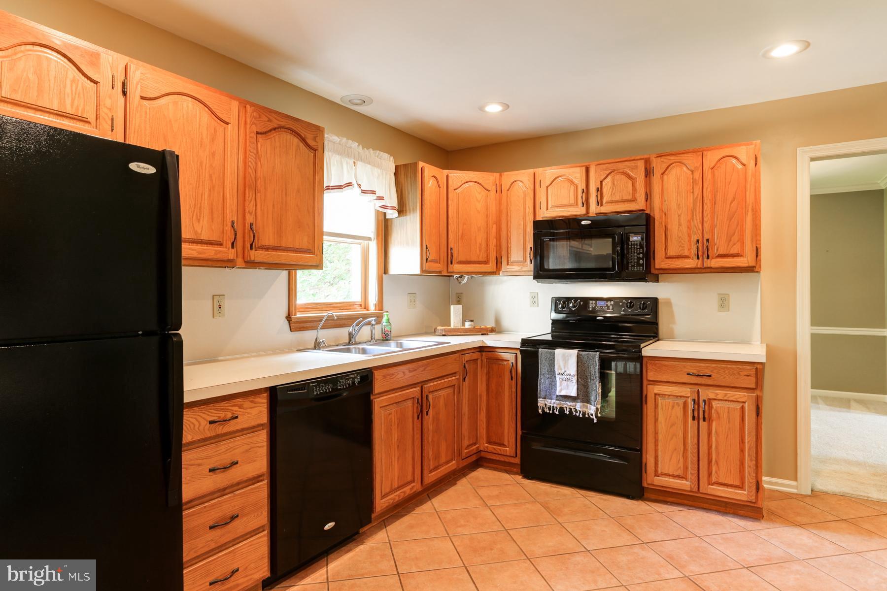 2077 Meadow Road Mount Joy, PA 17552 - Photo 15 of 49 Gallery Image 15
