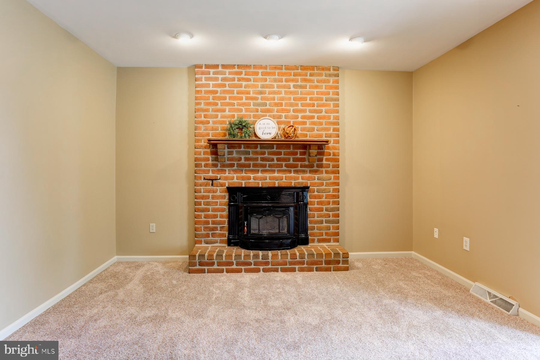 2077 Meadow Road Mount Joy, PA 17552 - Photo 25 of 49 Gallery Image 25