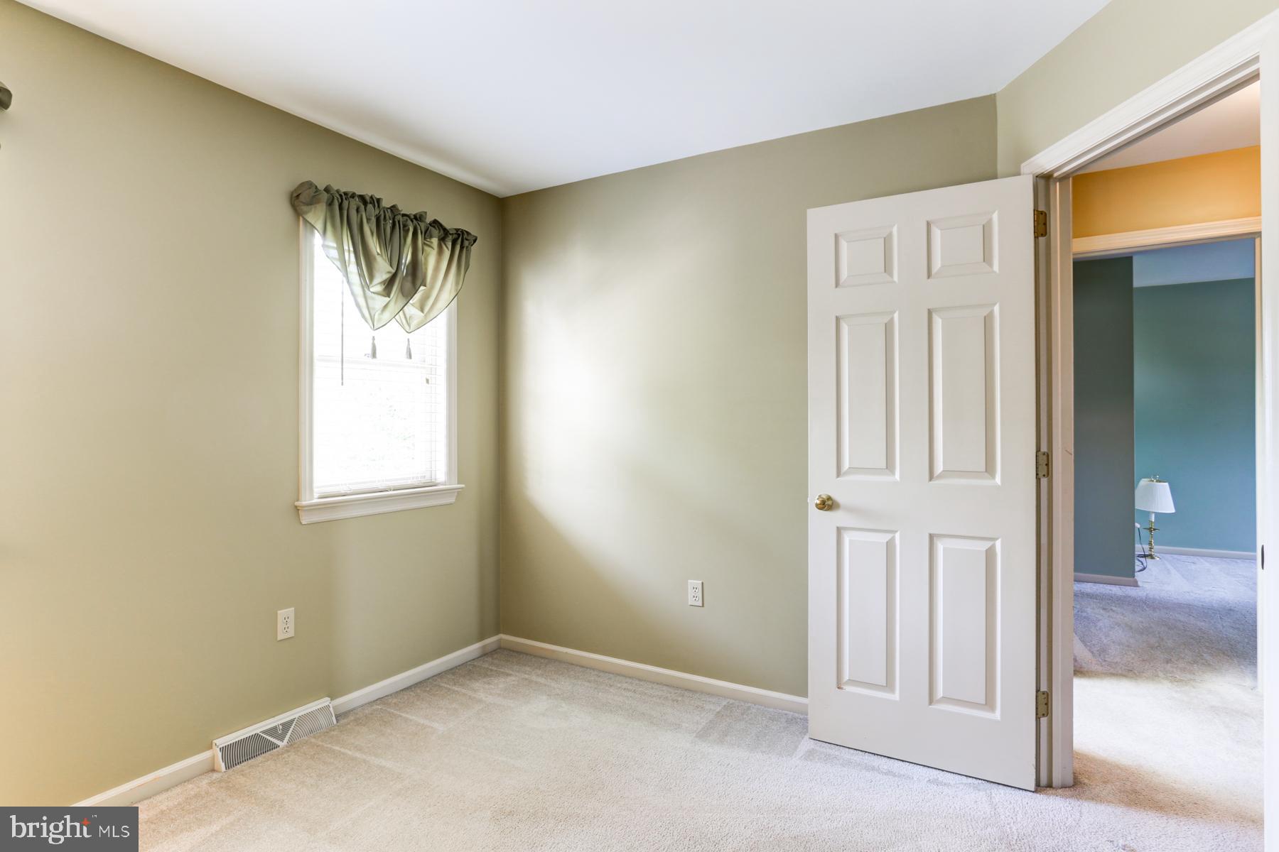 2077 Meadow Road Mount Joy, PA 17552 - Photo 40 of 49 Gallery Image 40