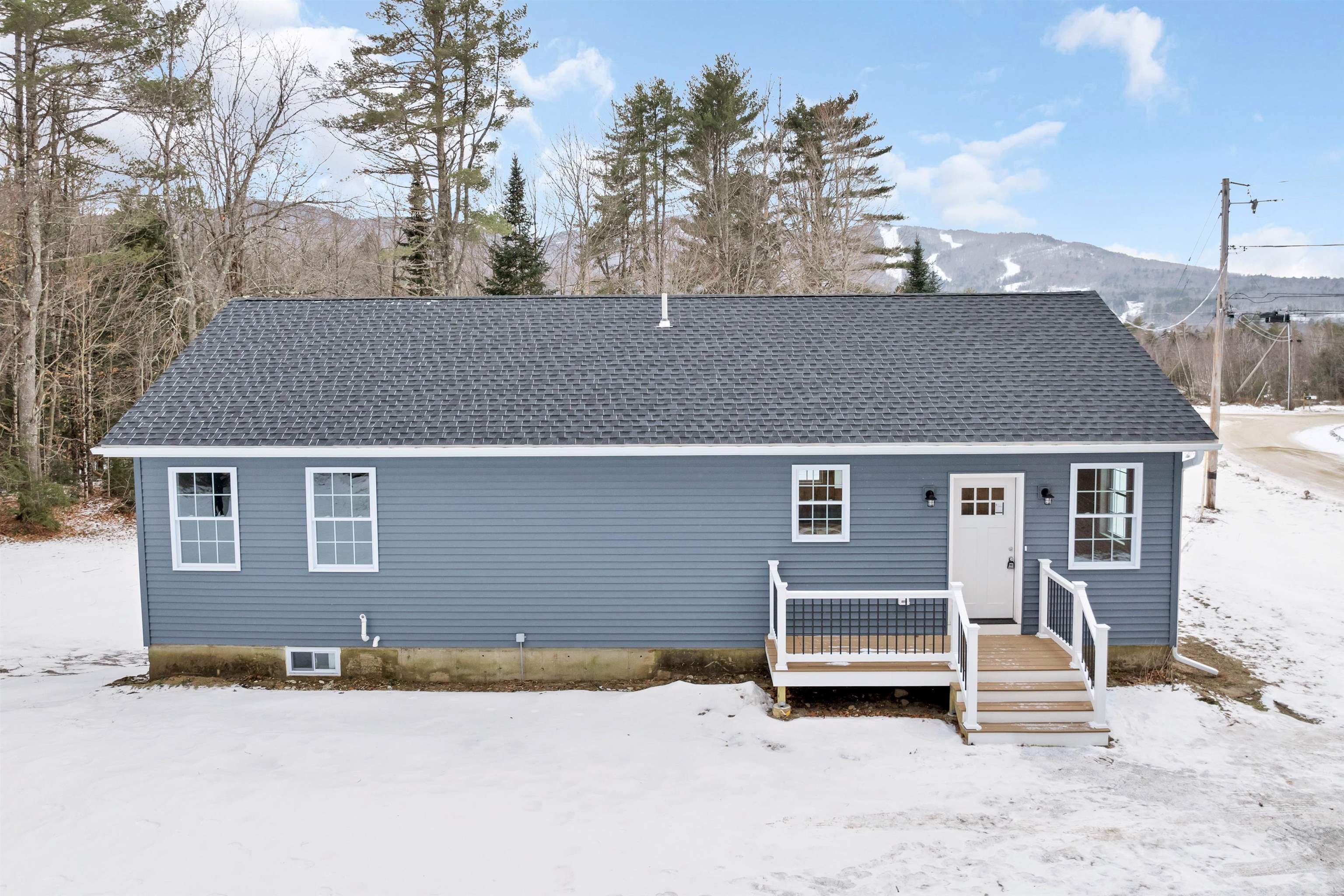208 Littlefield Road Danbury, NH 03230 - Photo 1 of 56