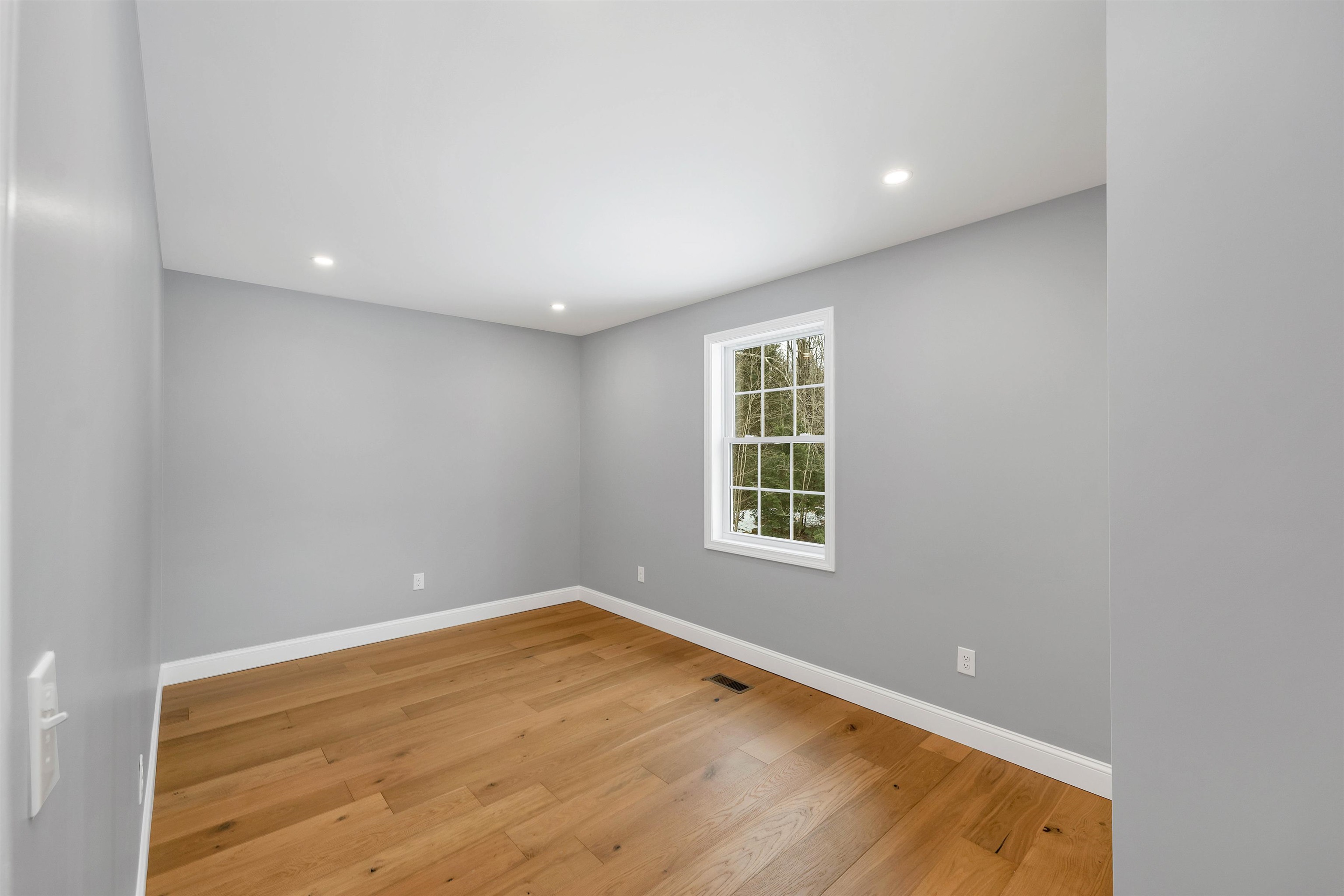 208 Littlefield Road Danbury, NH 03230 - Photo 19 of 56