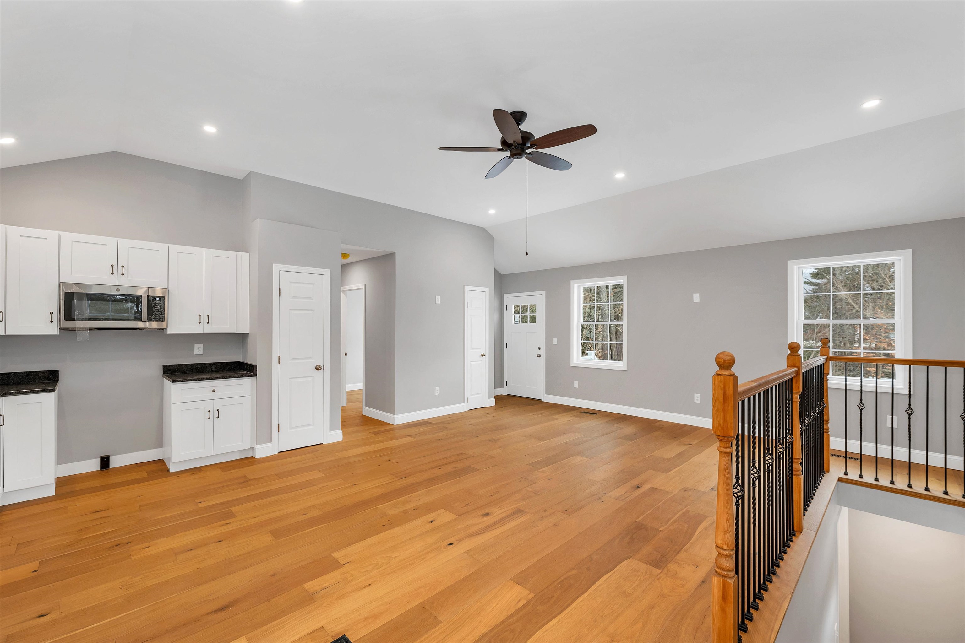 208 Littlefield Road Danbury, NH 03230 - Photo 5 of 56