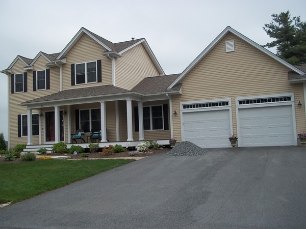 83 Scenic Way Exeter, RI 02822 - Photo 1 of 24 front view of a house with a yard