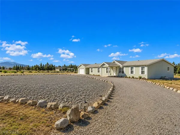 $2,140 | 5220 Jerry Avenue, Pahrump, NV 89060