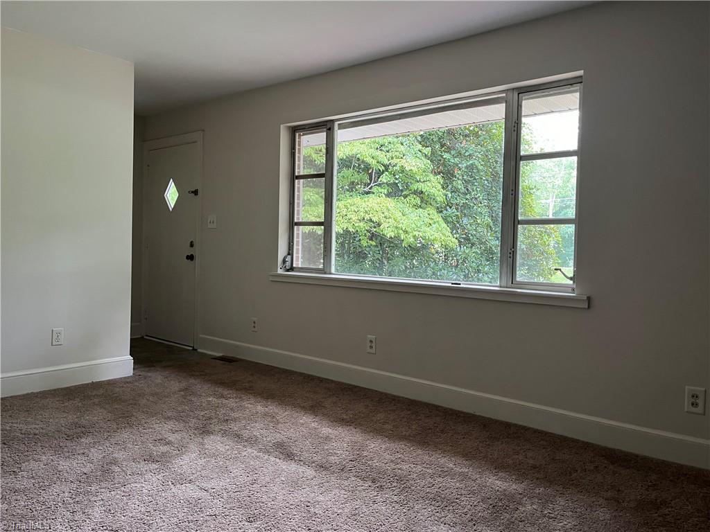 3598 Milhaven Road Winston-Salem, NC 27106 - Photo 4 of 9