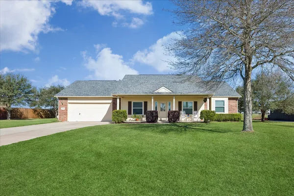 $485,000 | 2695 Settler's Way Drive, Sealy, TX 77474