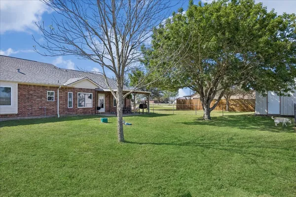 $485,000 | 2695 Settler's Way Drive, Sealy, TX 77474