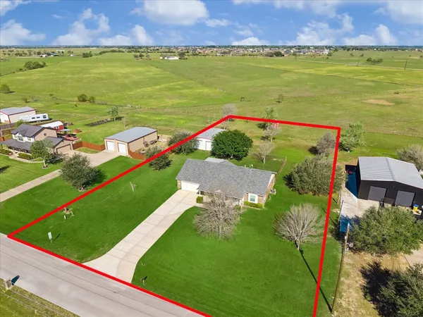 $485,000 | 2695 Settler's Way Drive, Sealy, TX 77474