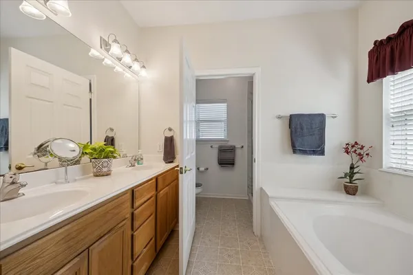 $485,000 | 2695 Settler's Way Drive, Sealy, TX 77474