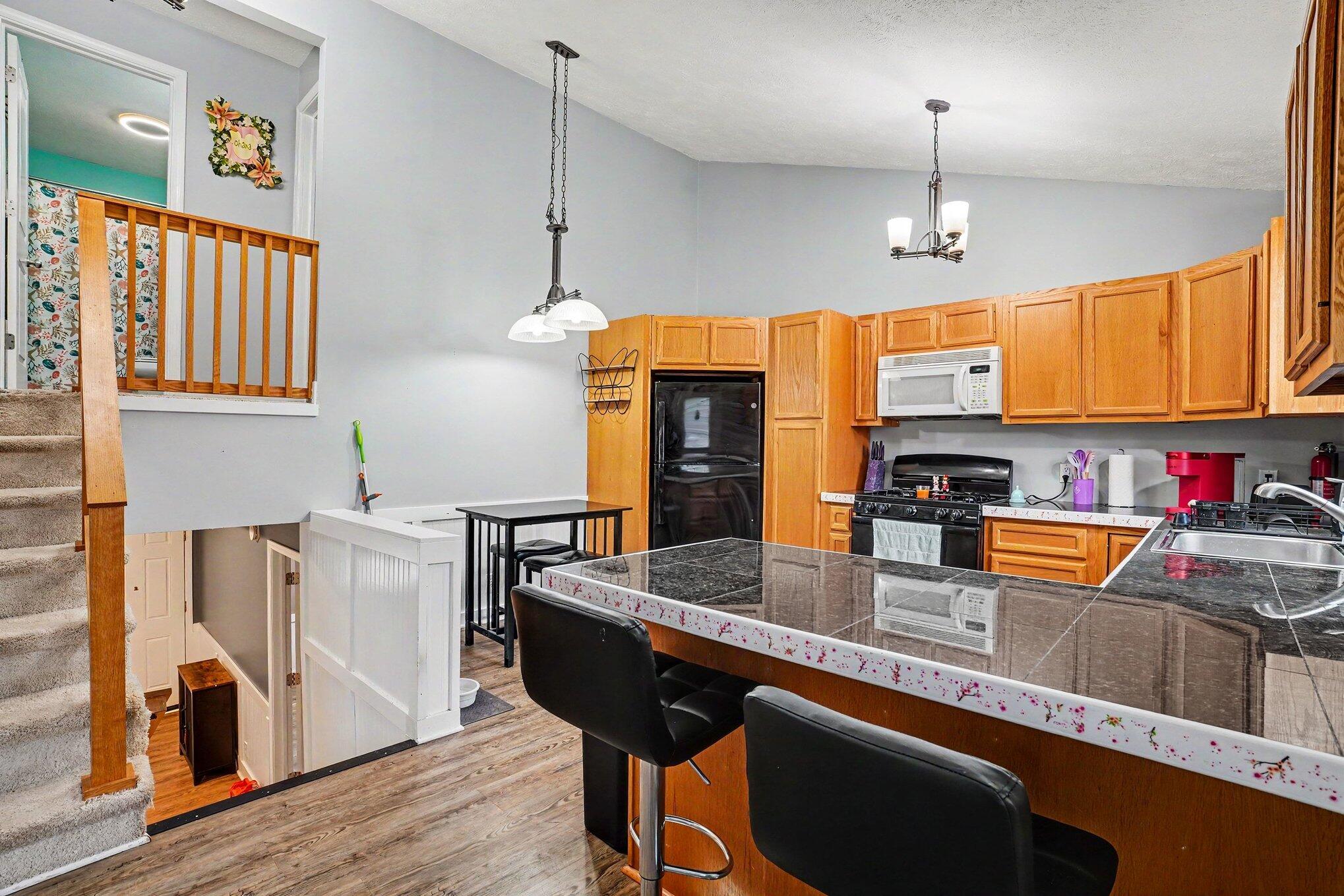 18210 Mohawk Drive, Unit 2 Spring Lake, MI 49456 - Photo 9 of 23 009_file_5419