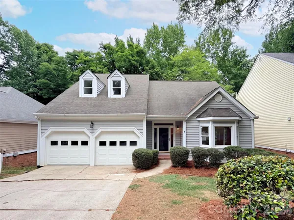 $525,000 | 5908 Bookbinders Lane, Charlotte, NC 28270
