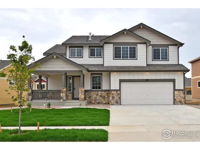$477,327 | 2407 Ivywood Lane, Johnstown, CO 80534