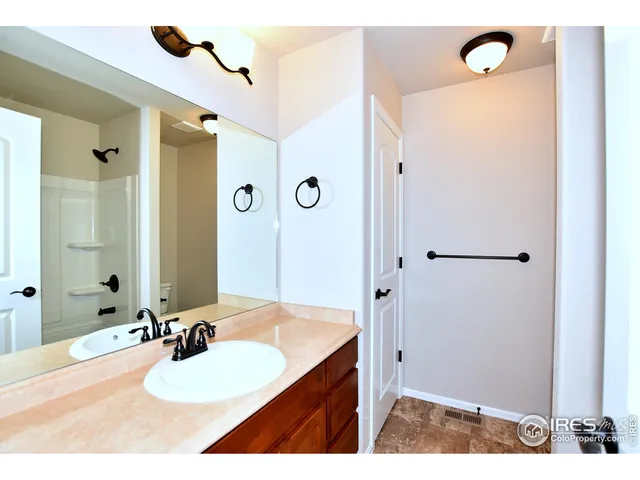 $477,327 | 2407 Ivywood Lane, Johnstown, CO 80534