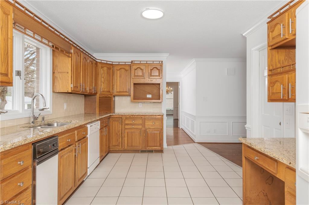 555 Barnes Road Winston-Salem, NC 27107 - Photo 12 of 48 Gallery Image 12