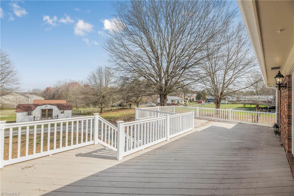 555 Barnes Road Winston-Salem, NC 27107 - Photo 33 of 48 Gallery Image 33