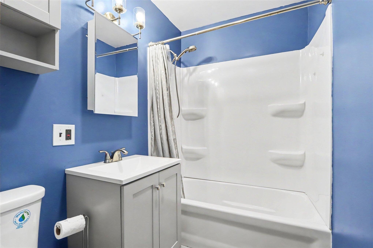 1039 Constantine Street Three Rivers, MI 49093 - Photo 19 of 32
