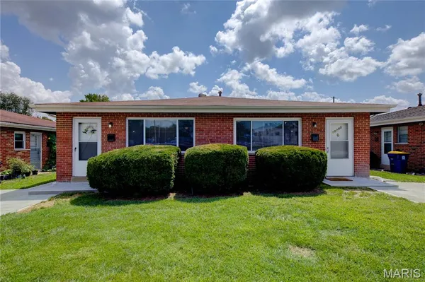 $1,260 | 10788 Tropic Drive, St. Ann, MO 63074